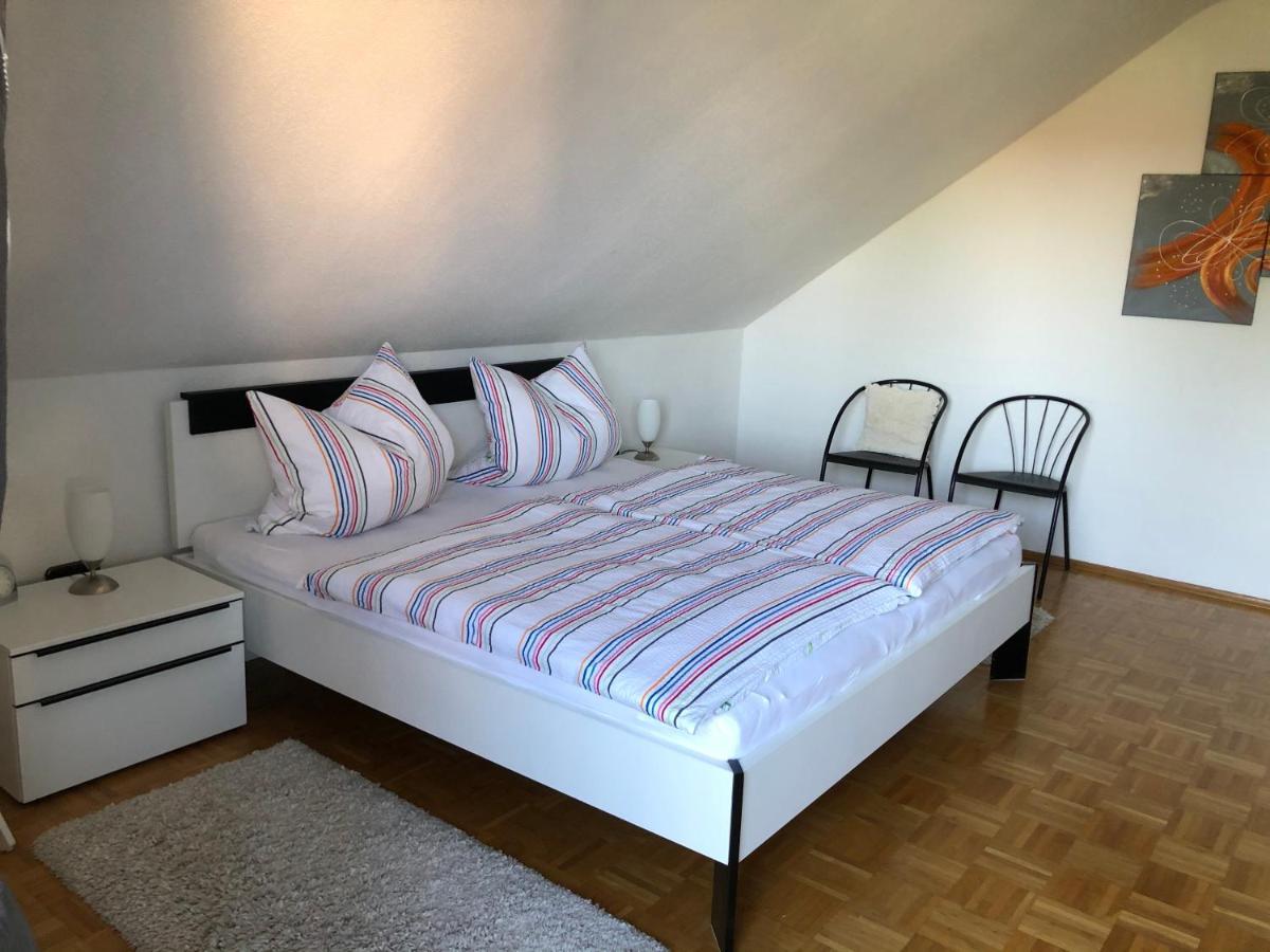 Nickel Haus Apartment Edenkoben Bagian luar foto