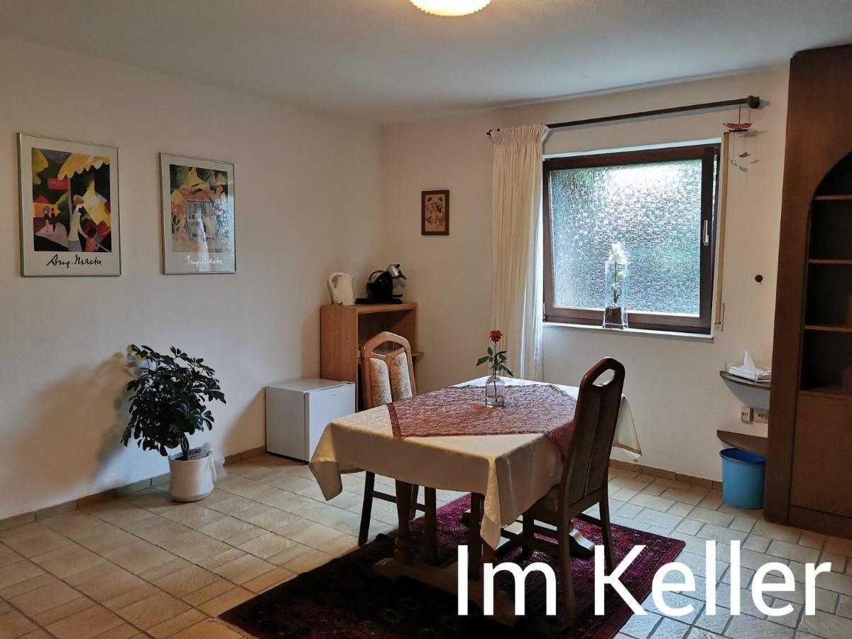 Nickel Haus Apartment Edenkoben Bagian luar foto